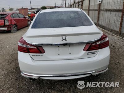 Zdjęcie 6 z 13 samochodu: 2017 HONDA ACCORD SPORT SPECIAL EDITION VIN:1HGCR2F1XHA117655 - miniatura