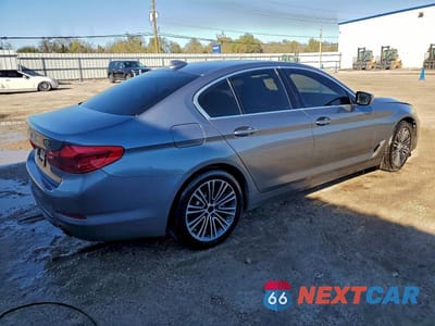 Trzecie zdjęcie samochodu z tyłu: 2019 BMW 530I XDRIVE SPORT VIN:WBAJA7C55KWW49596 - miniatura
