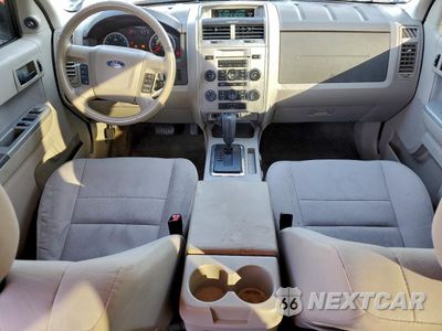 Zdjęcie 8 z 12 samochodu: 2011 FORD ESCAPE XLT VIN:1FMCU0DG7BKC70418 - miniatura