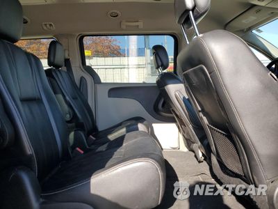 Zdjęcie 11 z 14 samochodu: 2014 CHRYSLER TOWN & COUNTRY TOURING VIN:2C4RC1BG7ER397556 - miniatura