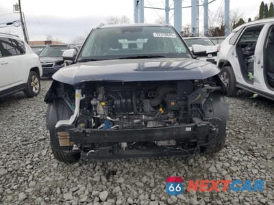 Piąte zdjęcie samochodu w środku: 2024 HYUNDAI VENUE SEL VIN:KMHRC8A39RU309019 - miniatura