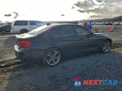 Trzecie zdjęcie samochodu z tyłu: 2018 BMW 330 I VIN:WBA8B9G54JNU96666 - miniatura