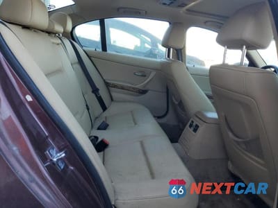 Zdjęcie 10 z 11 samochodu: 2006 BMW 325 I VIN:WBAVB13516PT11205 - miniatura