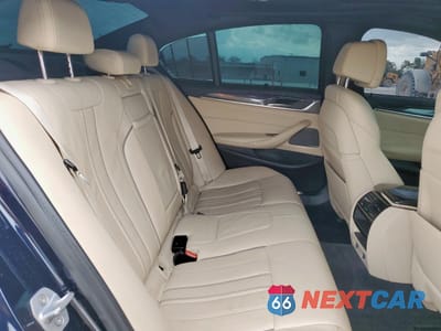 Zdjęcie 10 z 12 samochodu: 2018 BMW 540 I VIN:WBAJE5C57JWA95410 - miniatura