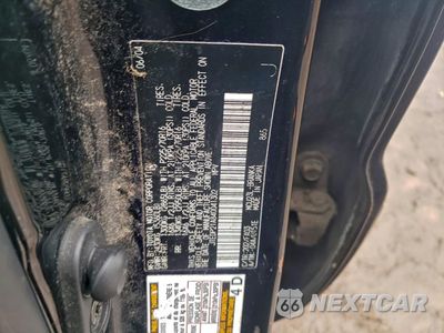 Zdjęcie 13 z 13 samochodu: 2004 TOYOTA HIGHLANDER BASE VIN:JTEDP21A840041302 - miniatura