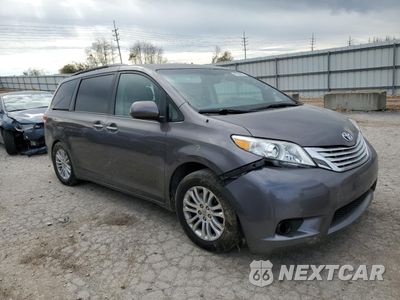 Czwarte zdjęcie samochodu z boku: 2013 TOYOTA SIENNA XLE VIN:5TDYK3DC8DS328403 - miniatura