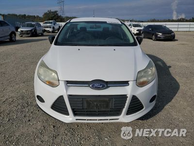 Piąte zdjęcie samochodu w środku: 2014 FORD FOCUS S VIN:1FADP3E23EL170082 - miniatura