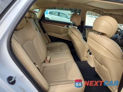 Zdjęcie 10 z 13 samochodu: 2018 GENESIS G80 VIN:KMHGN4JF8JU256922 - miniatura