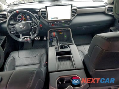 Zdjęcie 8 z 13 samochodu: 2023 TOYOTA TUNDRA CREWMAX LIMITED VIN:5TFJA5EC7PX017686 - miniatura