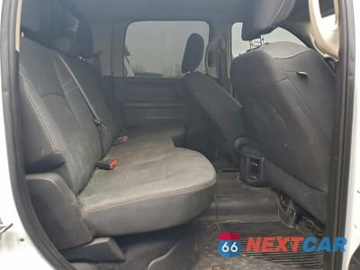 Zdjęcie 11 z 13 samochodu: 2020 RAM 3500 TRADESMAN VIN:3C63RRGL5LG187170 - miniatura