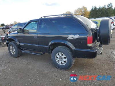 Drugie zdjęcie samochodu z przodu: 2005 GMC JIMMY SLS VIN:1GKCT18X45K104020 - miniatura