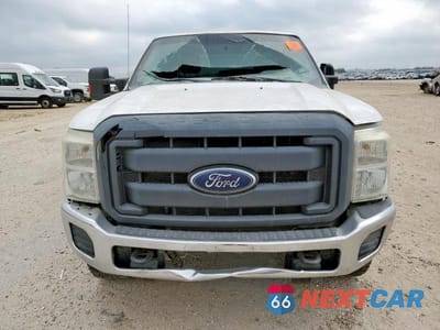 Piąte zdjęcie samochodu w środku: 2016 FORD F250 SUPER DUTY VIN:1FT7W2BT9GEC22937 - miniatura