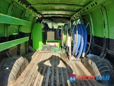 Zdjęcie 10 z 13 samochodu: 2003 CHEVROLET EXPRESS UTILITY / SERVICE VAN VIN:1GCHG39U931154274 - miniatura