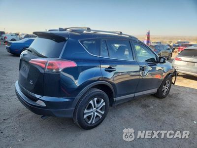 Trzecie zdjęcie samochodu z tyłu: 2018 TOYOTA RAV4 LE VIN:JTMBFREVXJJ201237 - miniatura