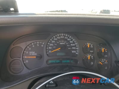 Zdjęcie 9 z 15 samochodu: 2003 GMC YUKON VIN:1GKEC13V33R222112 - miniatura