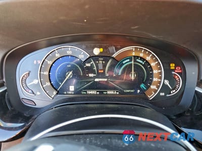 Zdjęcie 9 z 12 samochodu: 2019 BMW 530E VIN:WBAJA9C53KB393607 - miniatura