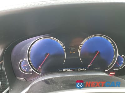 Zdjęcie 9 z 12 samochodu: 2017 BMW 750 I MSPT VIN:WBA7F0C57HGM21279 - miniatura