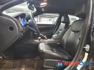 Zdjęcie 7 z 11 samochodu: 2013 CHRYSLER 300 VIN:2C3CCARG6DH568589 - miniatura