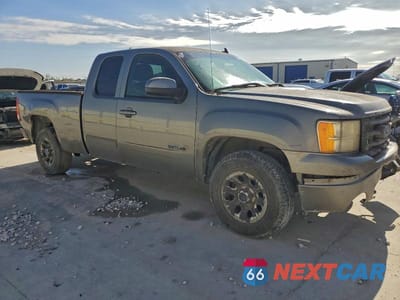Czwarte zdjęcie samochodu z boku: 2008 GMC SIERRA VIN:1GTEC19J18Z173936 - miniatura