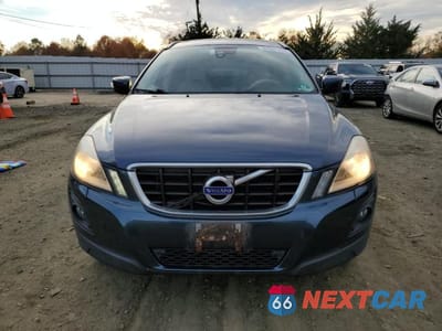 Piąte zdjęcie samochodu w środku: 2010 VOLVO XC60 VIN:YV4992DZ5A2079377 - miniatura