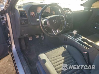Zdjęcie 8 z 12 samochodu: 2012 DODGE CHALLENGER R/T VIN:2C3CDYBT1CH229749 - miniatura