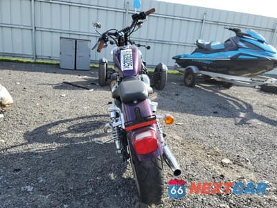 Czwarte zdjęcie samochodu z boku: 2002 HARLEY-DAVIDSON XL1200 C VIN:1HD1CGP172K121195 - miniatura