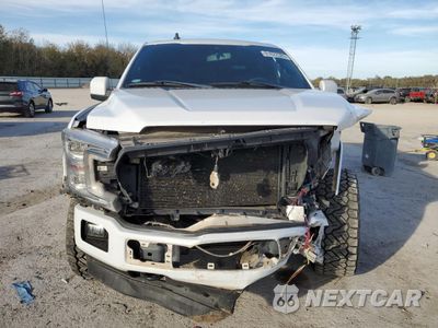 Piąte zdjęcie samochodu w środku: 2019 FORD F150 SUPERCREW VIN:1FTEW1E56KKE77229 - miniatura