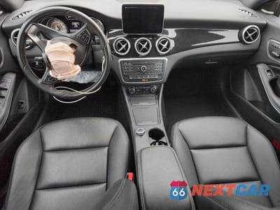 Zdjęcie 8 z 12 samochodu: 2015 MERCEDES-BENZ CLA 250 4MATIC VIN:WDDSJ4GB9FN205547 - miniatura