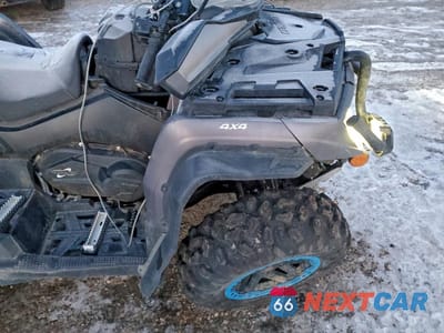 Zdjęcie 9 z 10 samochodu: 2023 CFMOTO CFORCE1000 VIN:LCELV1Z55N6004035 - miniatura