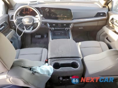 Zdjęcie 8 z 16 samochodu: 2025 CHEVROLET TAHOE C1500 LT VIN:1GNS5NRD8SR348261 - miniatura