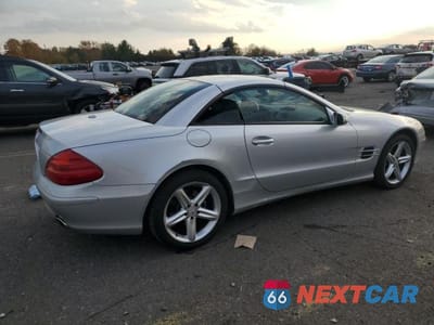 Trzecie zdjęcie samochodu z tyłu: 2006 MERCEDES-BENZ SL 500 VIN:WDBSK75F56F110202 - miniatura