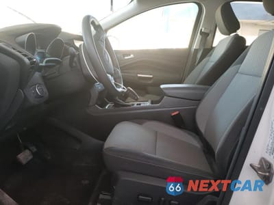 Zdjęcie 7 z 13 samochodu: 2019 FORD ESCAPE SE VIN:1FMCU9GD5KUC42742 - miniatura