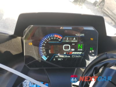 Zdjęcie 7 z 10 samochodu: 2024 SUZUKI GSX800 F VIN:JS1EM13B6R7101474 - miniatura
