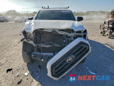 Piąte zdjęcie samochodu w środku: 2020 TOYOTA TACOMA ACCESS CAB VIN:5TFRX5GN1LX175080 - miniatura