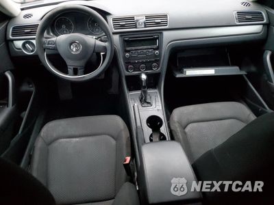 Zdjęcie 8 z 15 samochodu: 2014 VOLKSWAGEN PASSAT S VIN:1VWAT7A38EC039550 - miniatura