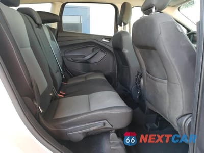 Zdjęcie 11 z 13 samochodu: 2019 FORD ESCAPE SE VIN:1FMCU9GD5KUC42742 - miniatura