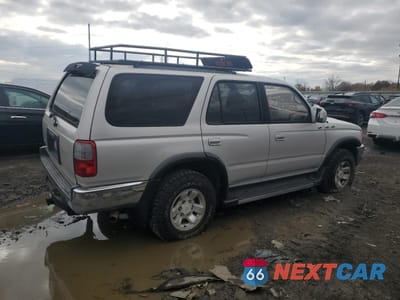 Trzecie zdjęcie samochodu z tyłu: 1998 TOYOTA 4RUNNER SR5 VIN:JT3GN86R8W0078298 - miniatura