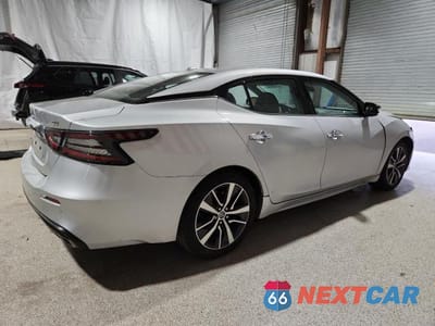 Trzecie zdjęcie samochodu z tyłu: 2020 NISSAN MAXIMA SV - RUNS & DRIVES - PRI FLEET VIN:1N4AA6CV7LC367904 - miniatura