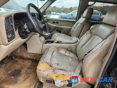Zdjęcie 7 z 15 samochodu: 2001 CHEVROLET SUBURBAN C1500 VIN:3GNEC16T71G178951 - miniatura
