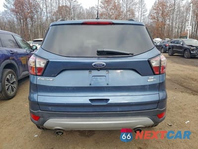 Zdjęcie 6 z 11 samochodu: 2018 FORD ESCAPE SE VIN:1FMCU9GD6JUA29197 - miniatura