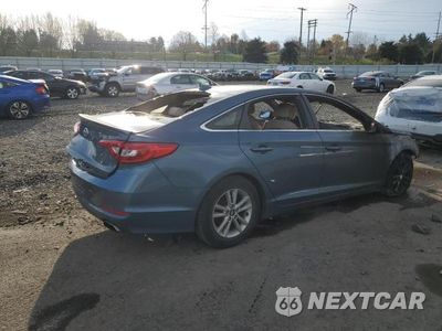 Trzecie zdjęcie samochodu z tyłu: 2016 HYUNDAI SONATA SE VIN:5NPE24AF7GH269300 - miniatura