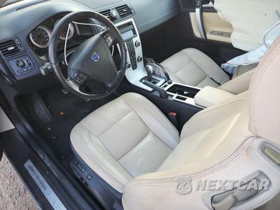 Zdjęcie 8 z 13 samochodu: 2013 VOLVO C70 T5 VIN:YV1672MC2DJ139062 - miniatura