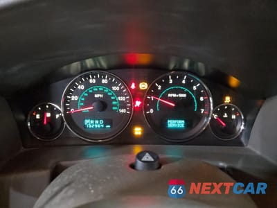 Zdjęcie 9 z 15 samochodu: 2006 JEEP COMMANDER VIN:1J8HG48N76C210682 - miniatura