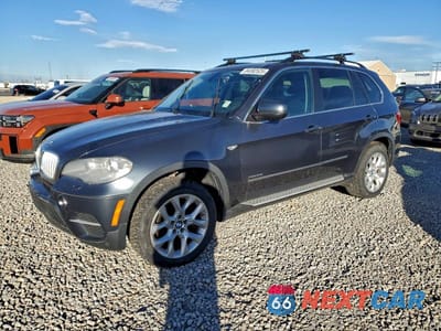 2013 BMW X5 XDRIVE35I 5UXZV4C54D0E04305 - główne zdjęcie licytacji z USA - miniatura