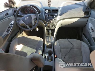 Zdjęcie 8 z 12 samochodu: 2017 HYUNDAI ACCENT SE VIN:KMHCT4AE1HU315539 - miniatura