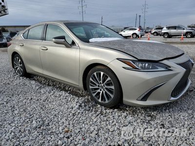 Czwarte zdjęcie samochodu z boku: 2021 LEXUS ES 250 BASE VIN:58AD11D13MU007972 - miniatura