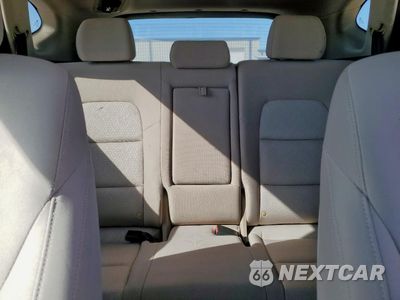 Zdjęcie 10 z 15 samochodu: 2016 HYUNDAI TUCSON LIMITED VIN:KM8J33A4XGU158374 - miniatura