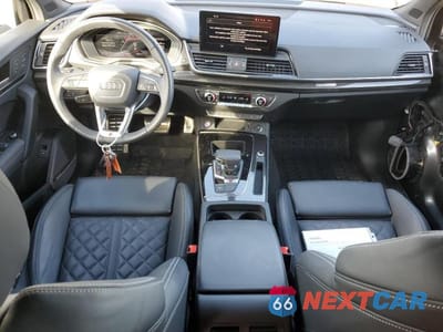 Zdjęcie 8 z 13 samochodu: 2025 AUDI SQ5 PREMIUM PLUS VIN:WA1B4AFY9S2053569 - miniatura