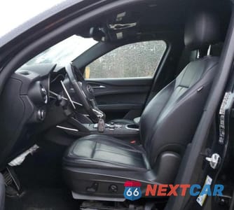 Zdjęcie 7 z 13 samochodu: 2022 ALFA ROMEO STELVIO VIN:ZASPAKAN9N7D38066 - miniatura