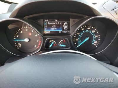 Zdjęcie 9 z 13 samochodu: 2016 FORD ESCAPE S VIN:1FMCU0F75GUB38556 - miniatura
